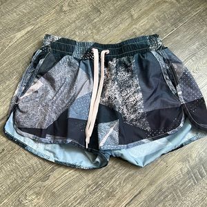 Zyia workout shorts